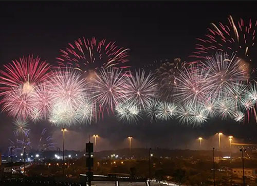 万荣县焰火晚会